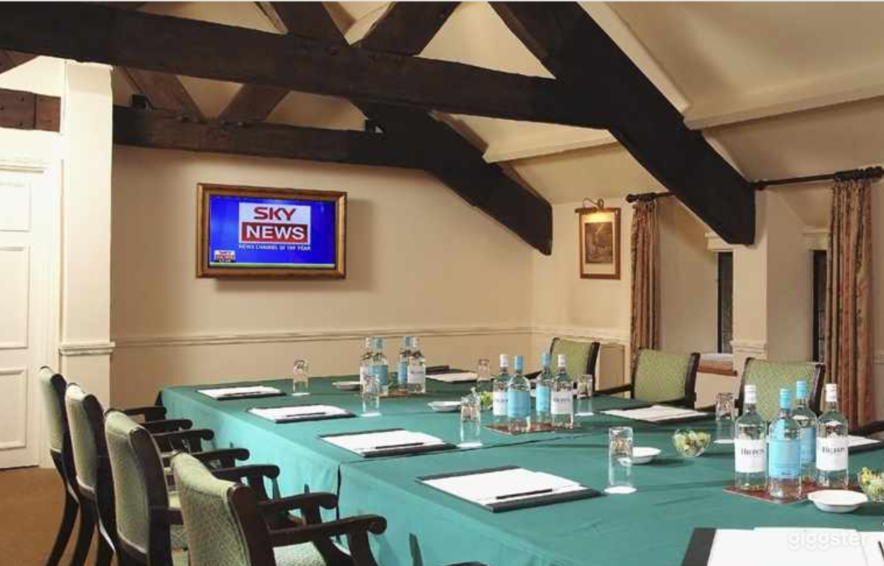 Wynn Room for Presentations Photo 2