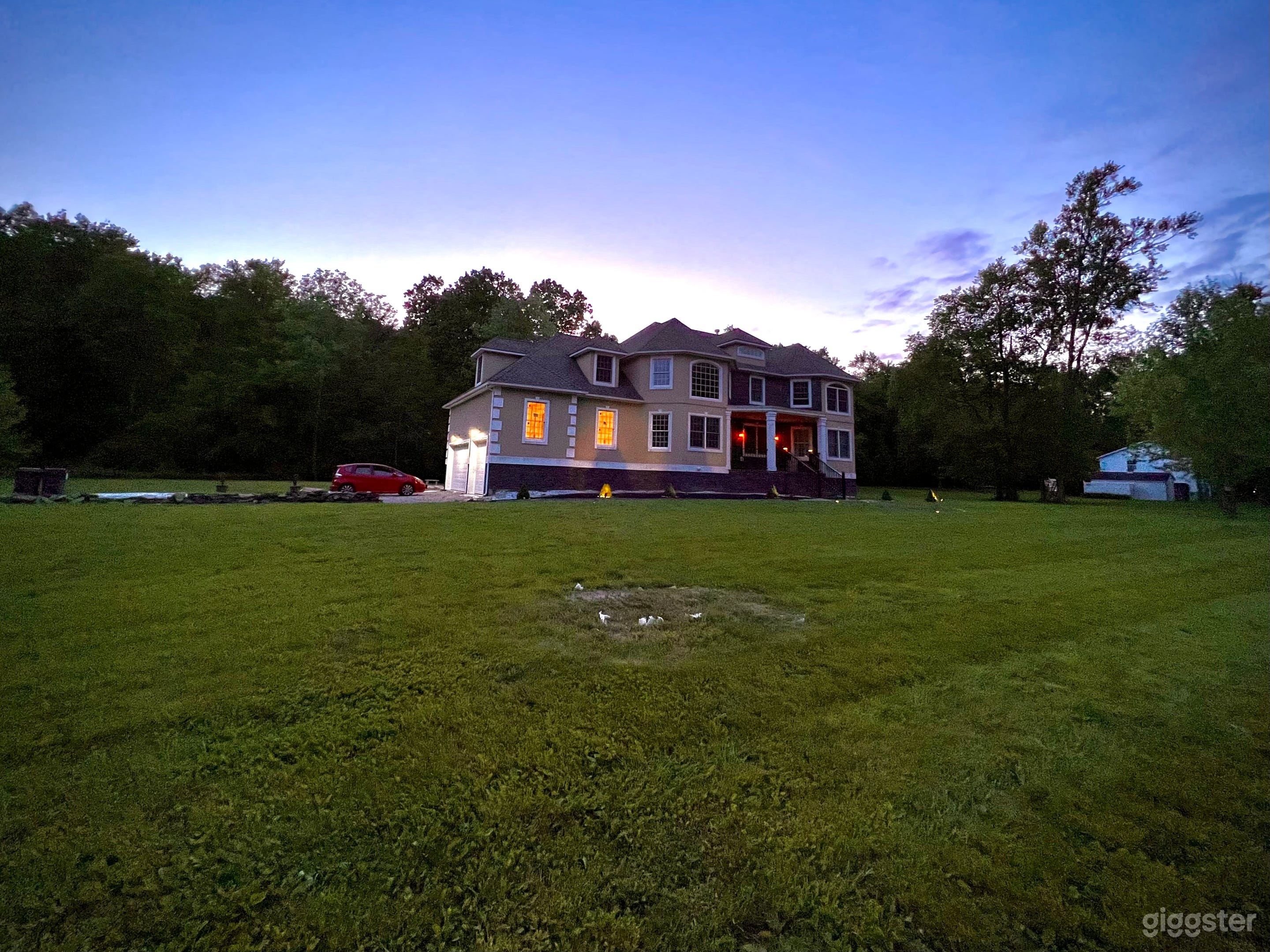 Hudson Valley Artist Villa / Luxury Mansion Photo 1