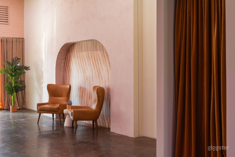  Spacious & Gorgeous Burbank Storefront 