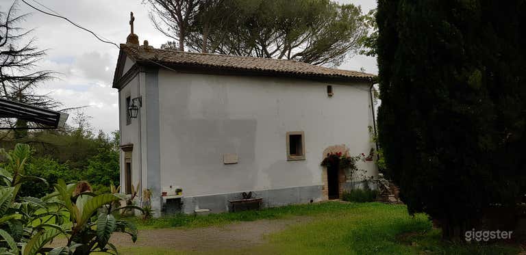  Chiesa Accogliente a Sipicciano 