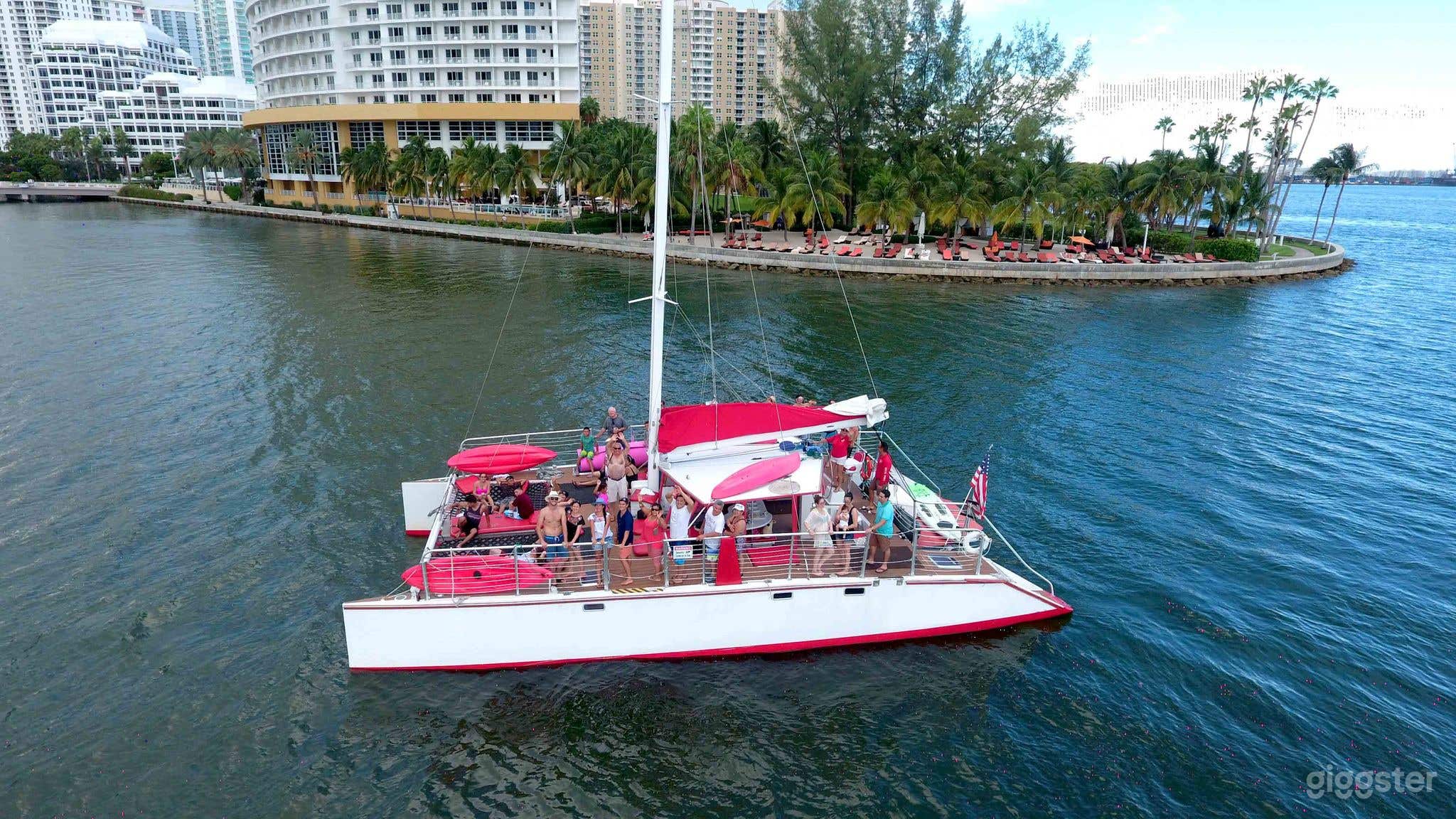 49' CATAMARAN BOAT  Photo 3