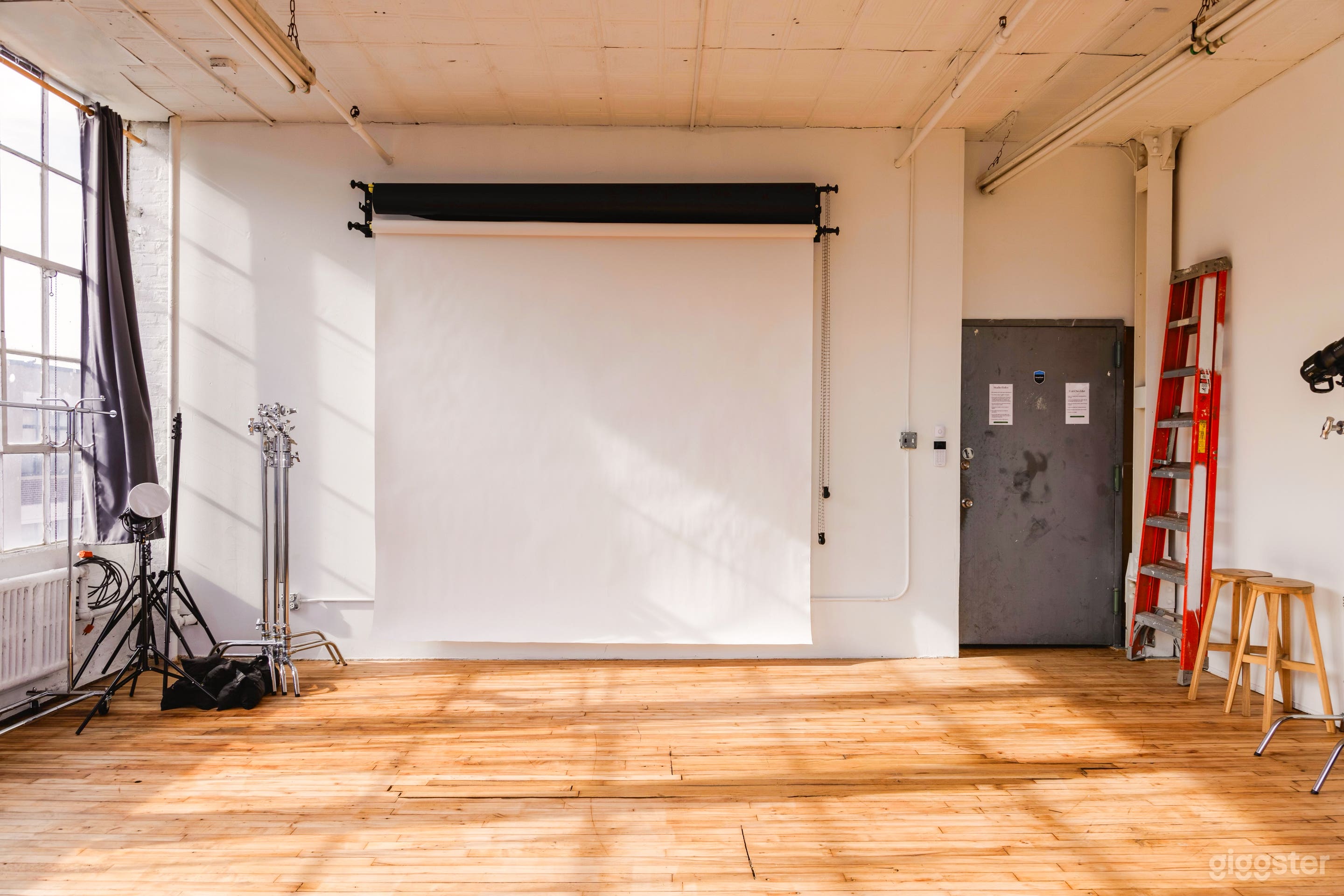 A Place to Create - Natural Light Filled Brooklyn  Photo 4