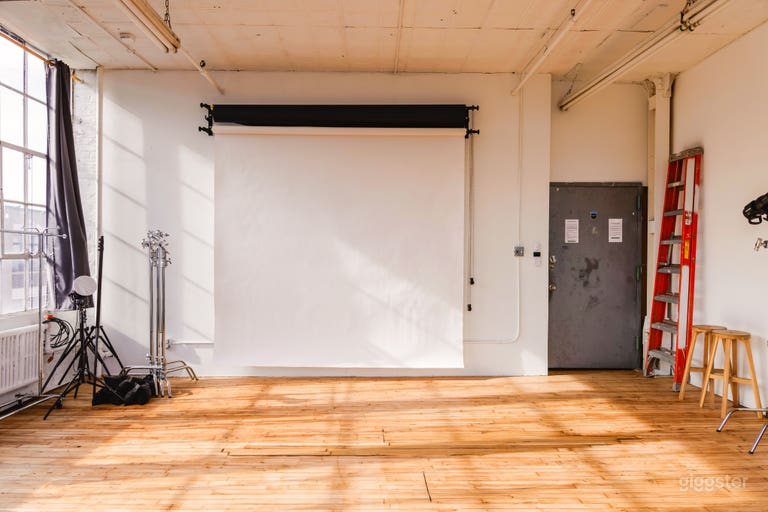  A Place to Create - Natural Light Filled Brooklyn  