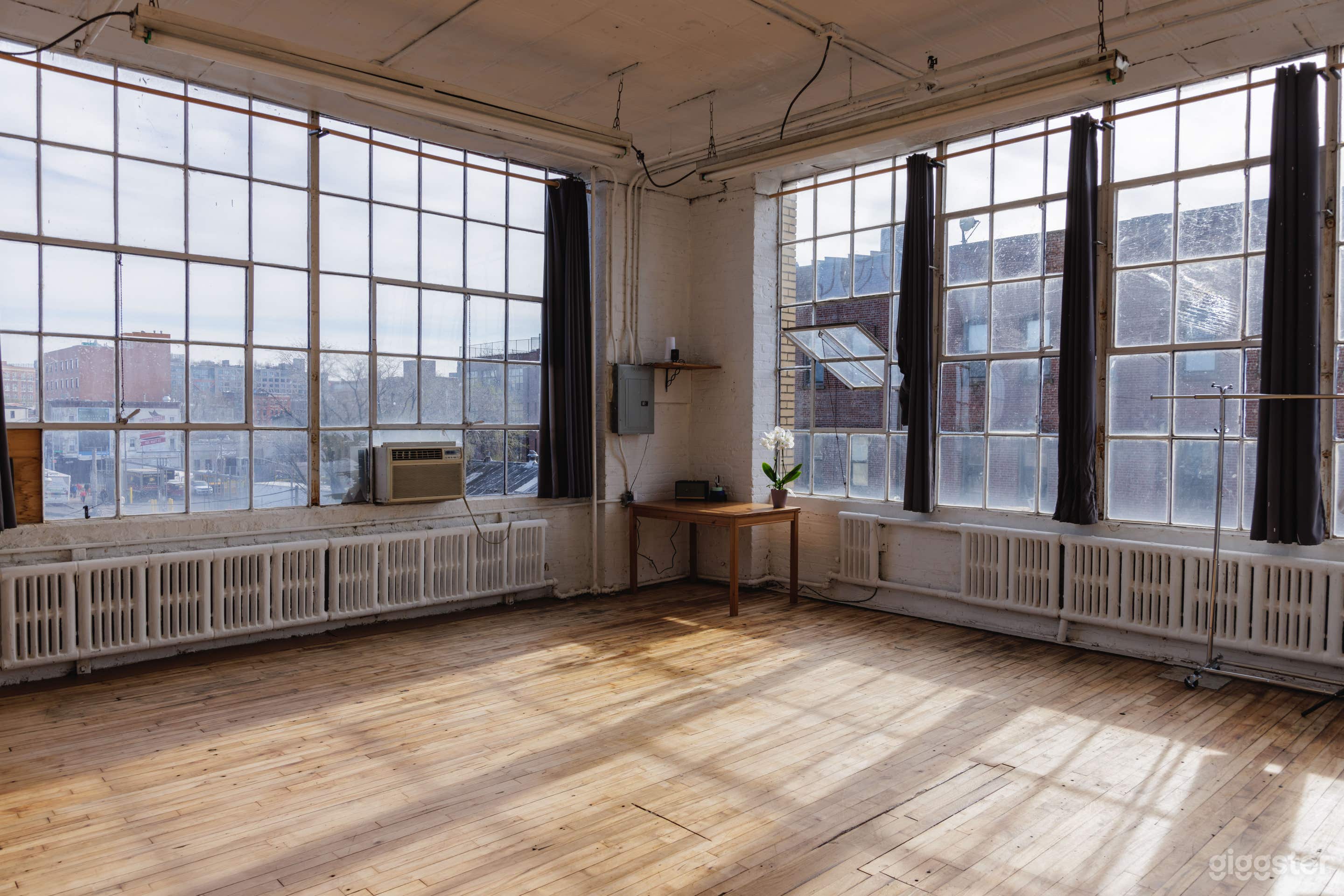 A Place to Create - Natural Light Filled Brooklyn  Photo 2