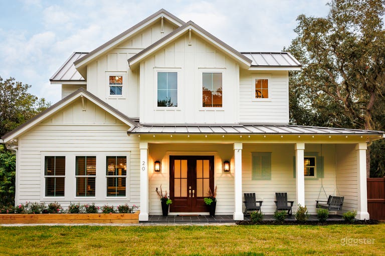  Coastal Elegance Beach House 