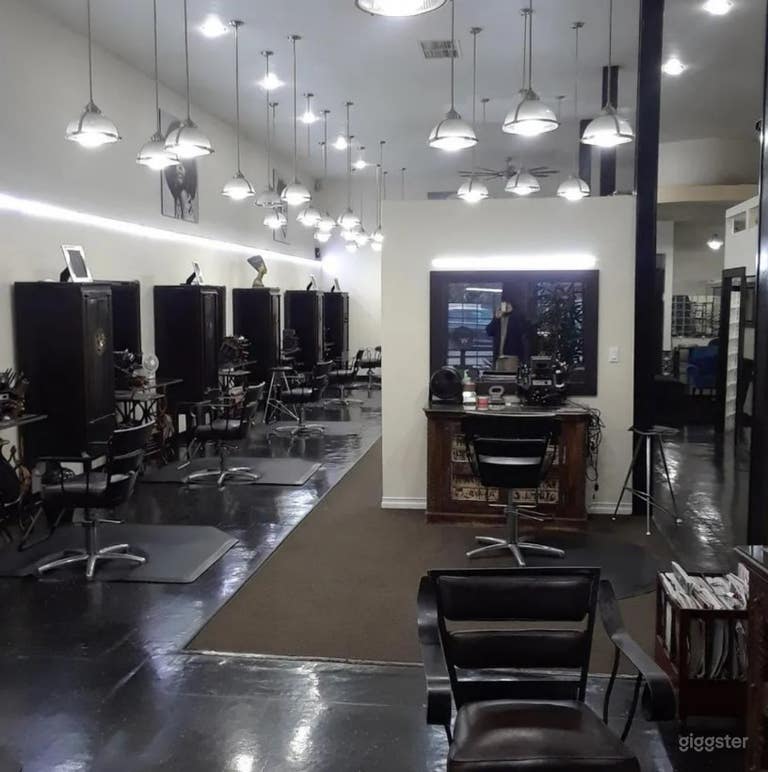  Trendy and Classy Beauty Salon in Los Angeles 