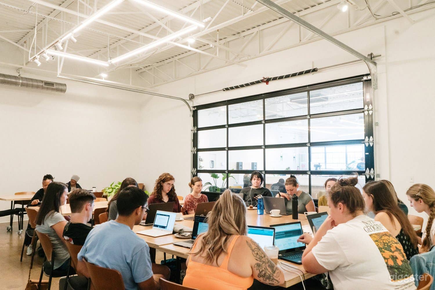 Enchanting Events Room Photo 2