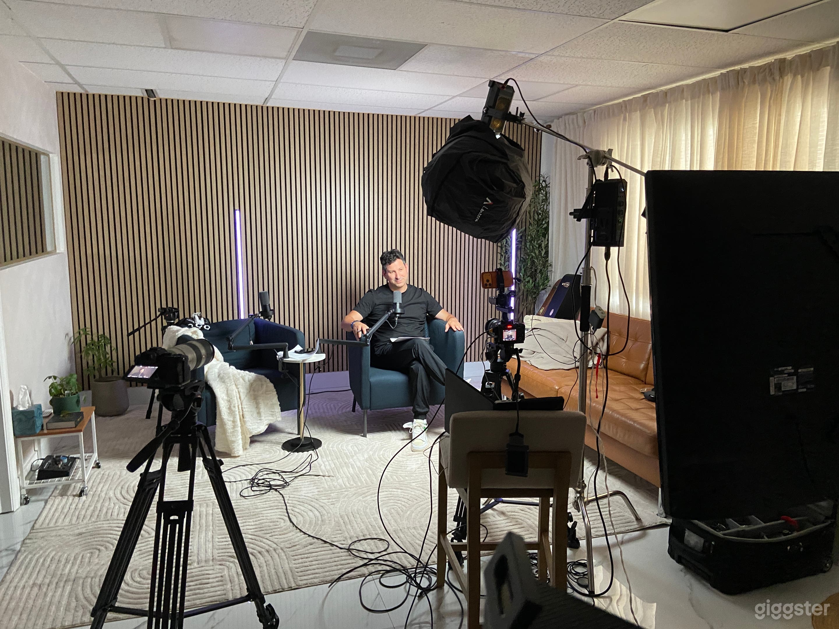 Turnkey Podcast & Content Creation Studio  Photo 3