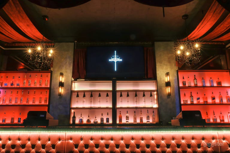  Historic Boston Ballroom with contemporary flair  