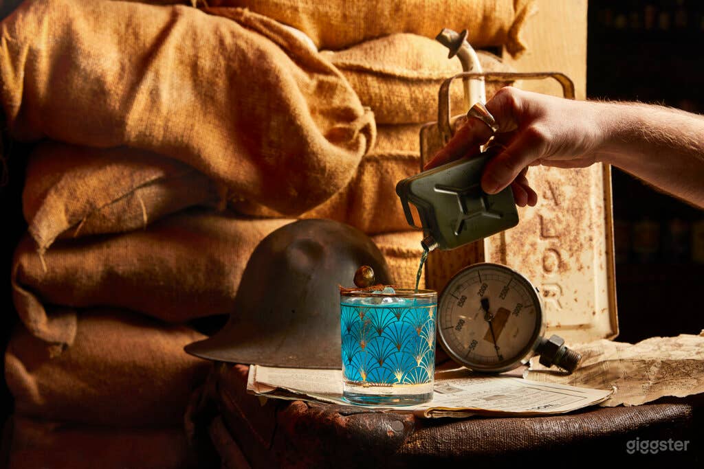 Cahoots Ticket Hall Photo 3