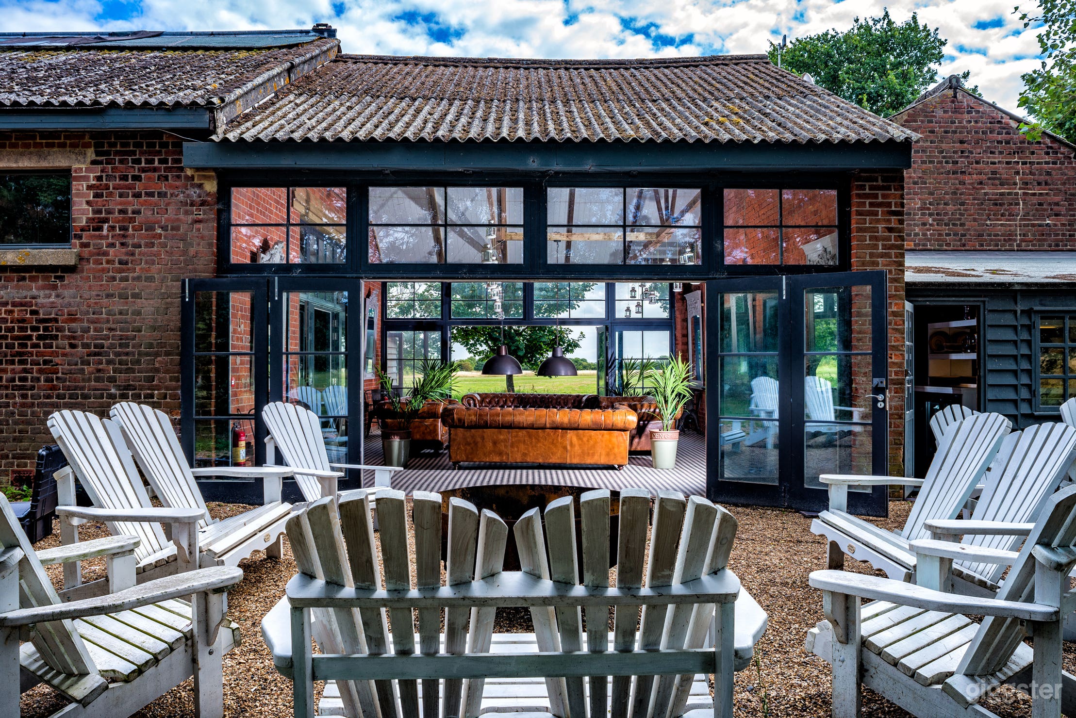 The Bomb Factory  Photo 3