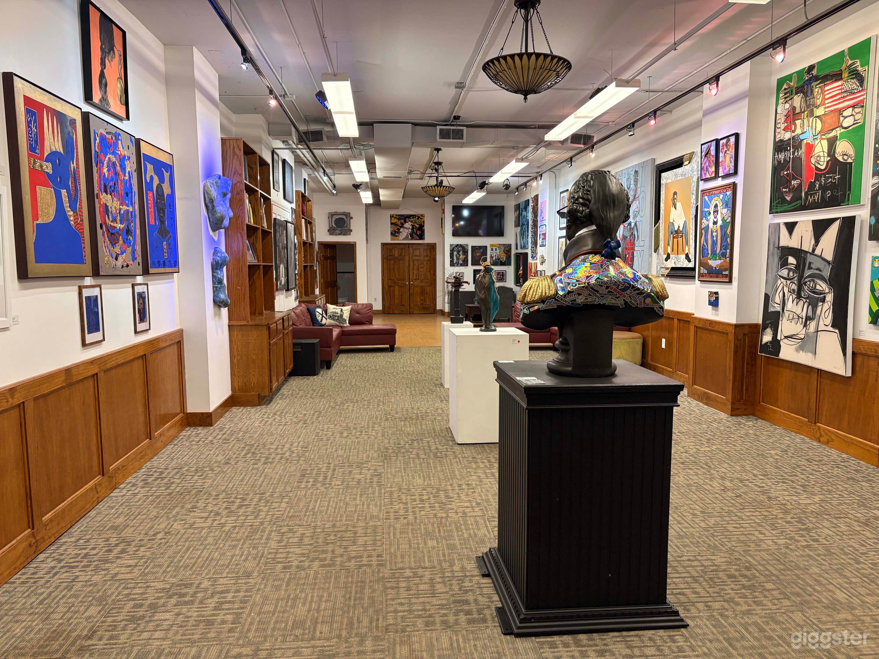 Unique Downtown Atlanta Art Gallery | Creative + Versatile Photo 4