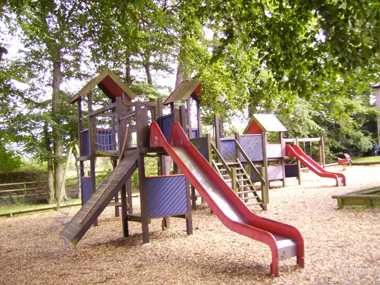  Country Side Cottages 