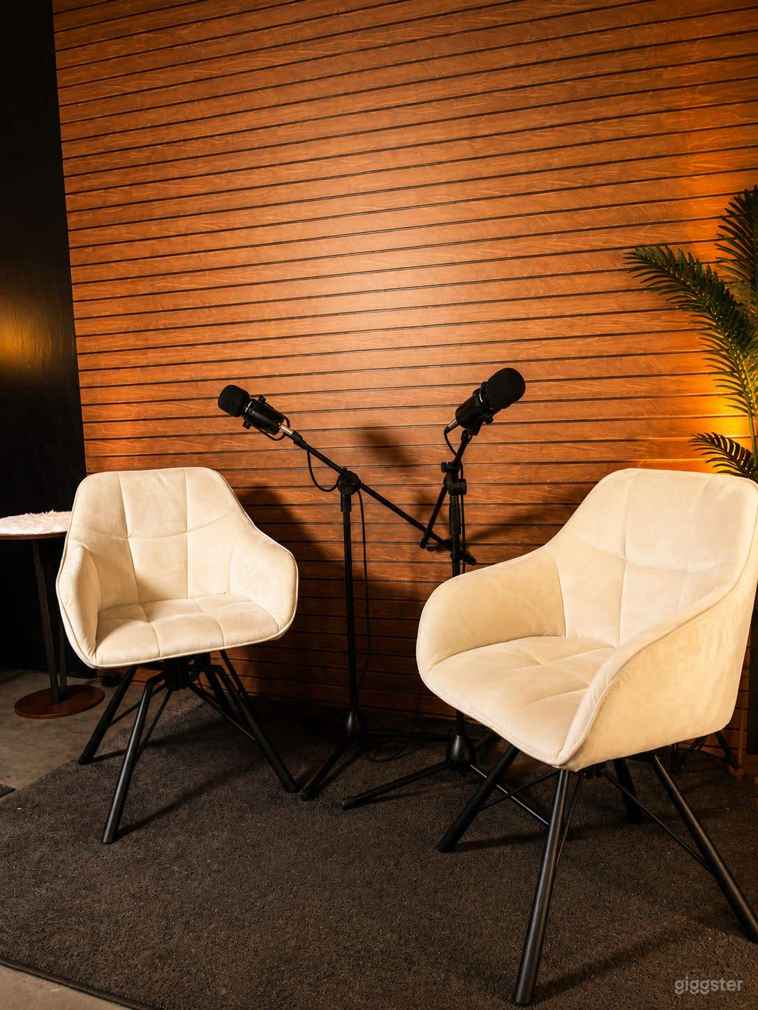 Photo de Studio de podcast et vidéo entièrement équipé à Argenteuil-accessib 3