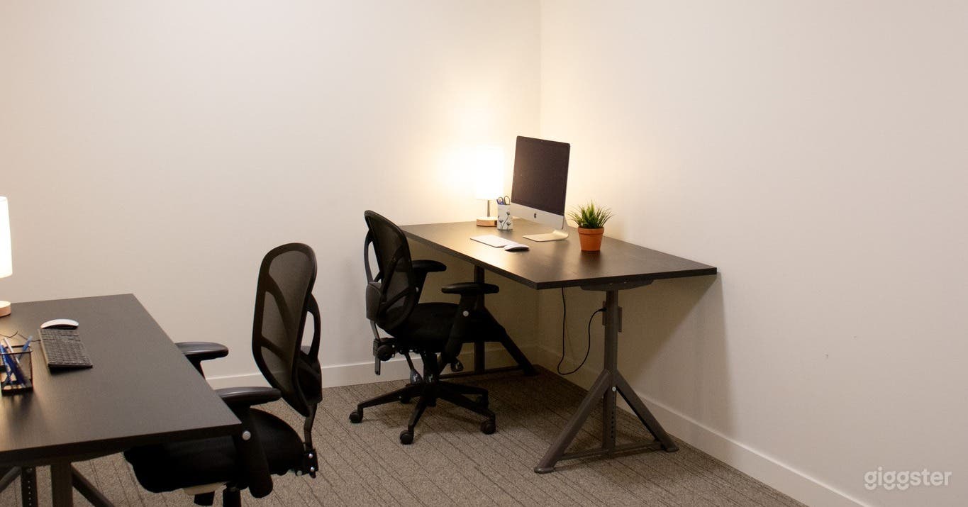 Drop-in Office Photo 4