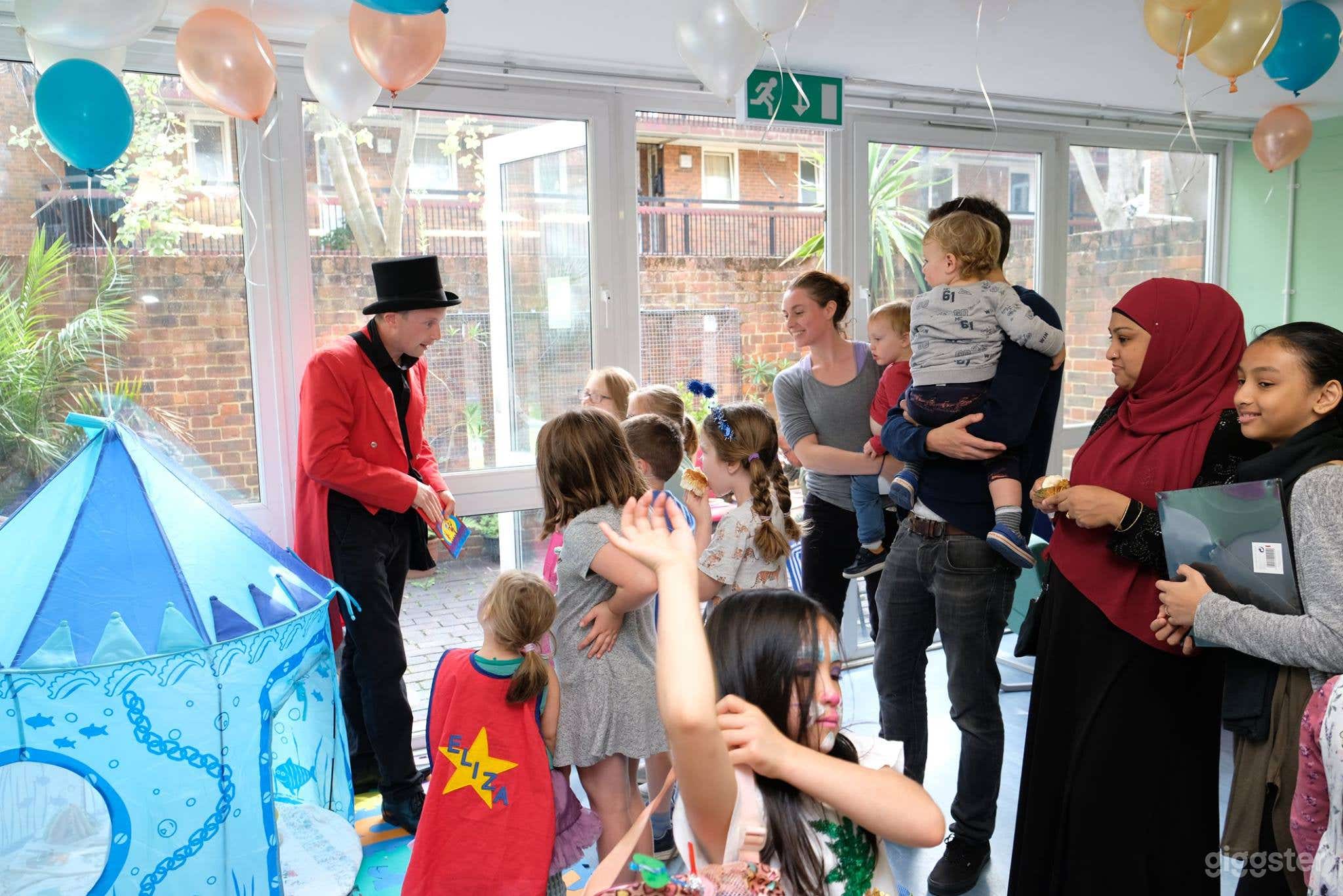 Beautiful Hall for Workshops and Seminars Photo 2