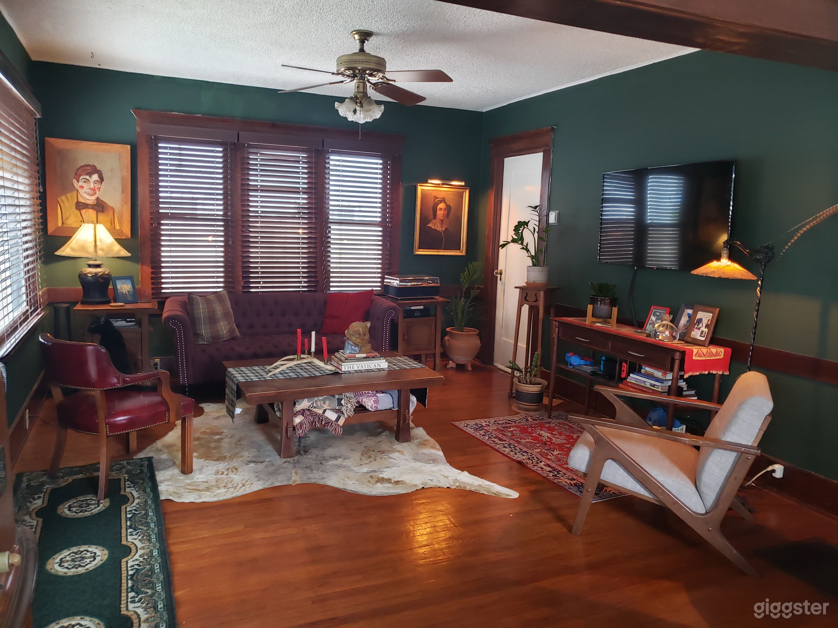 1920 Craftsman Bungalow Photo 4