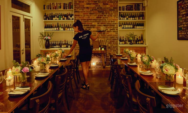  Bar Romantique aux Chandelles Sombre + Grande Salle à Manger Privée 