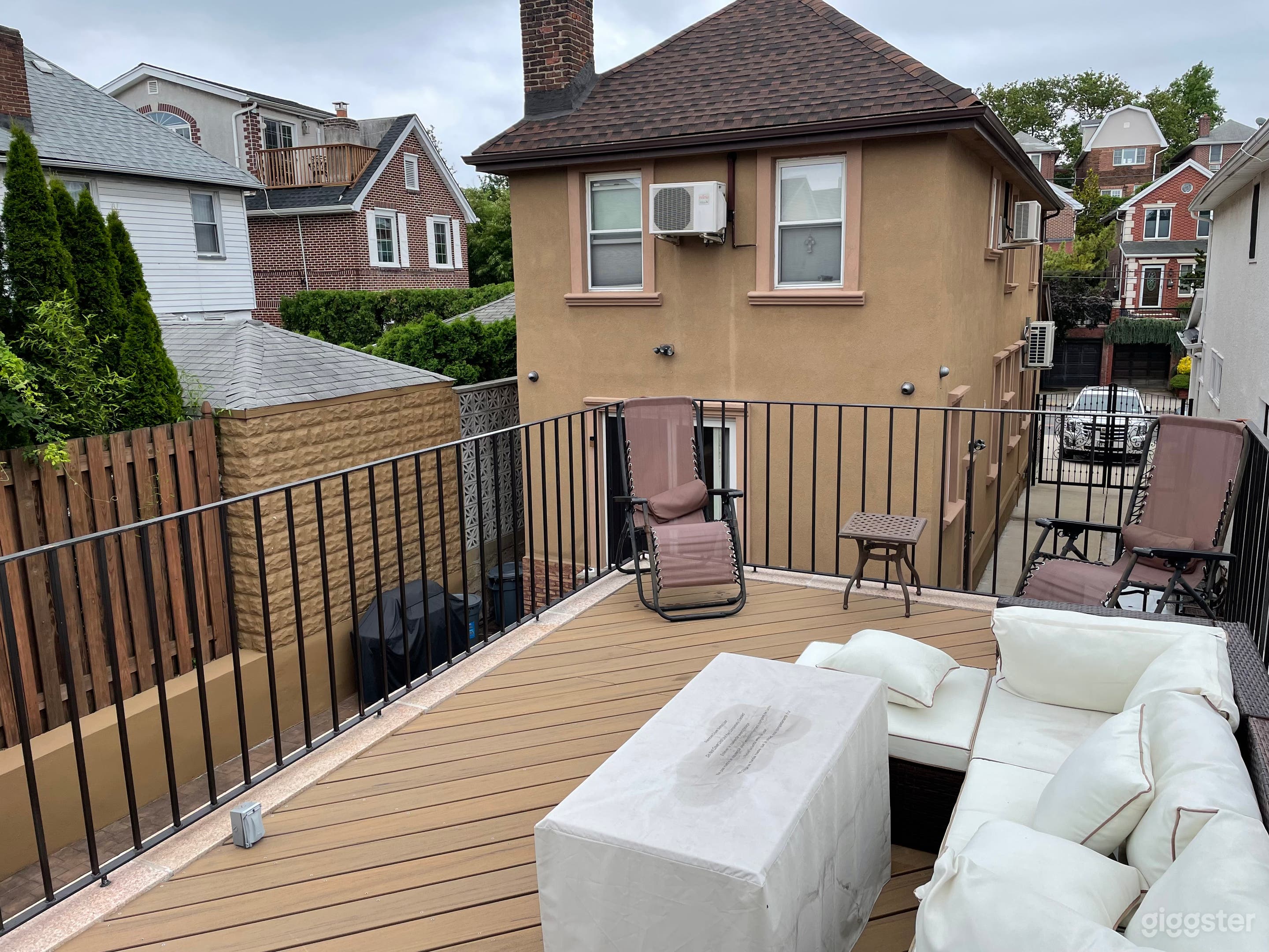 Backyard Urban Patio Photo 3