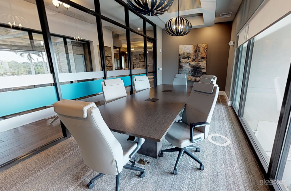 Bright, Modest Conference Room in St. Petersburg Photo 4