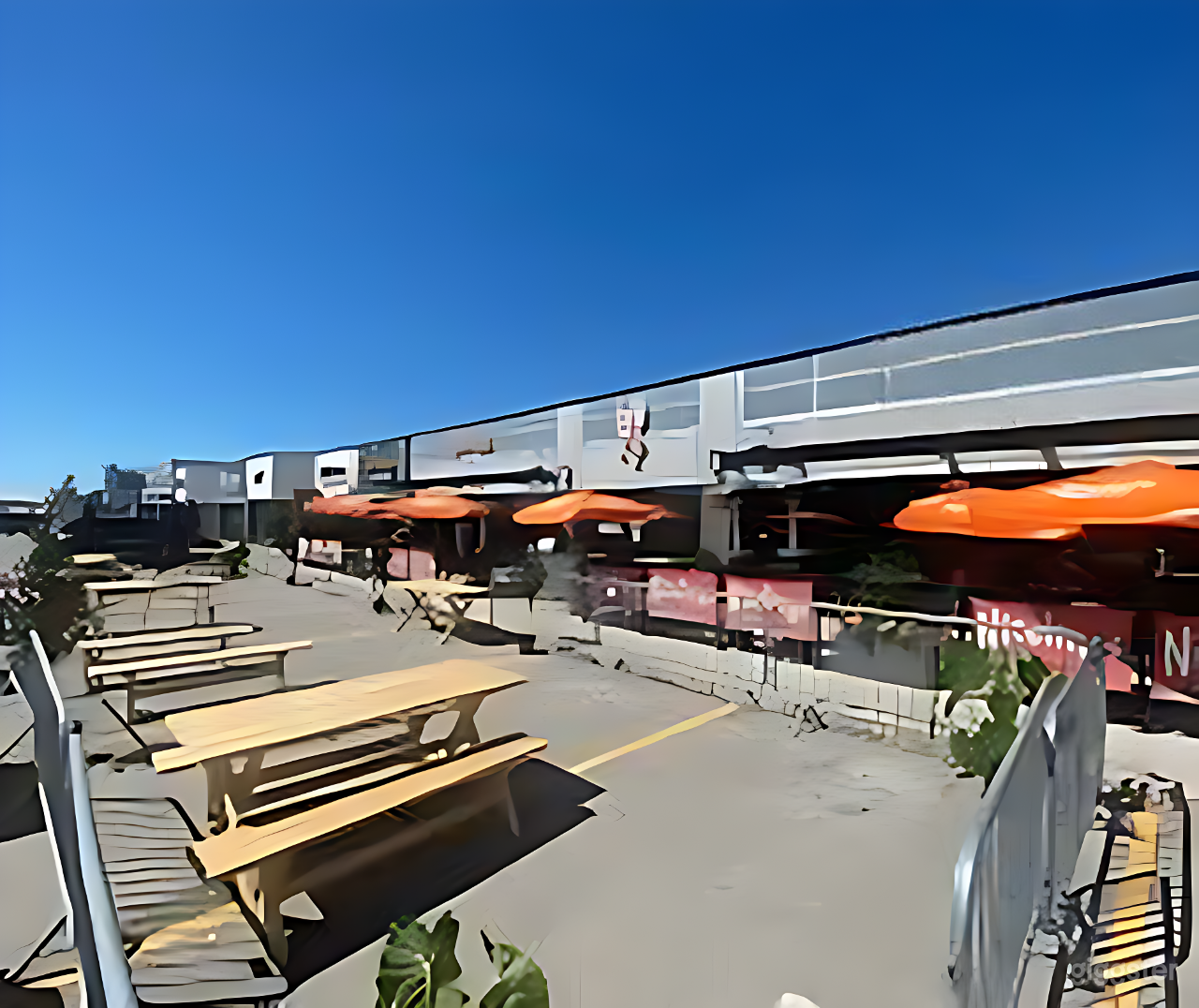 Bright Open-air Patio Photo 2