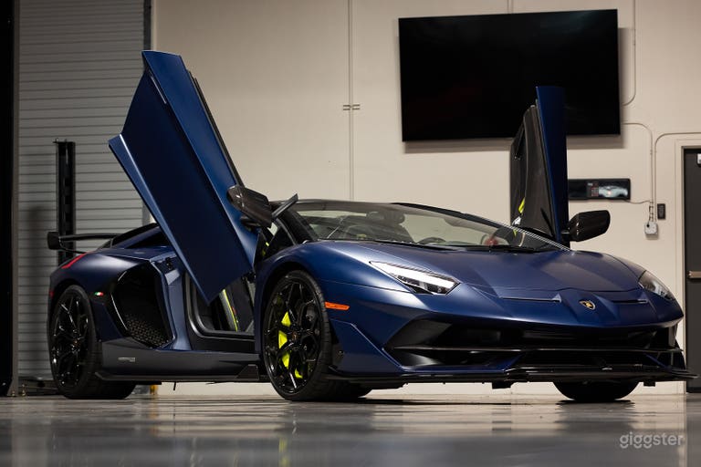  2021 Lamborghini SVJ 