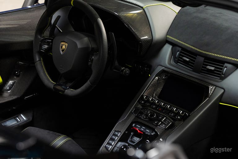  2021 Lamborghini SVJ 