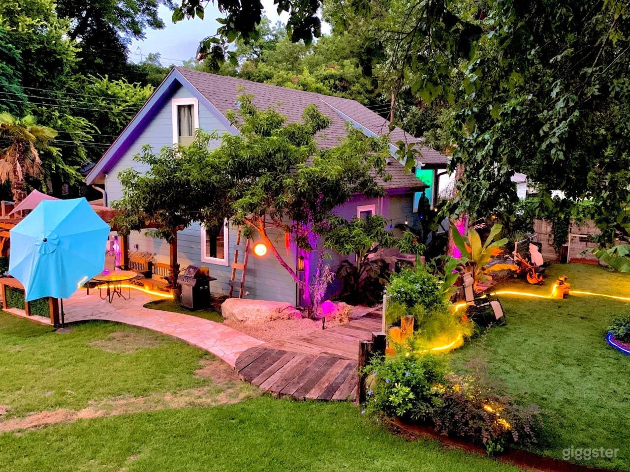 2-Story Bungalow Recording Studio Photo 1