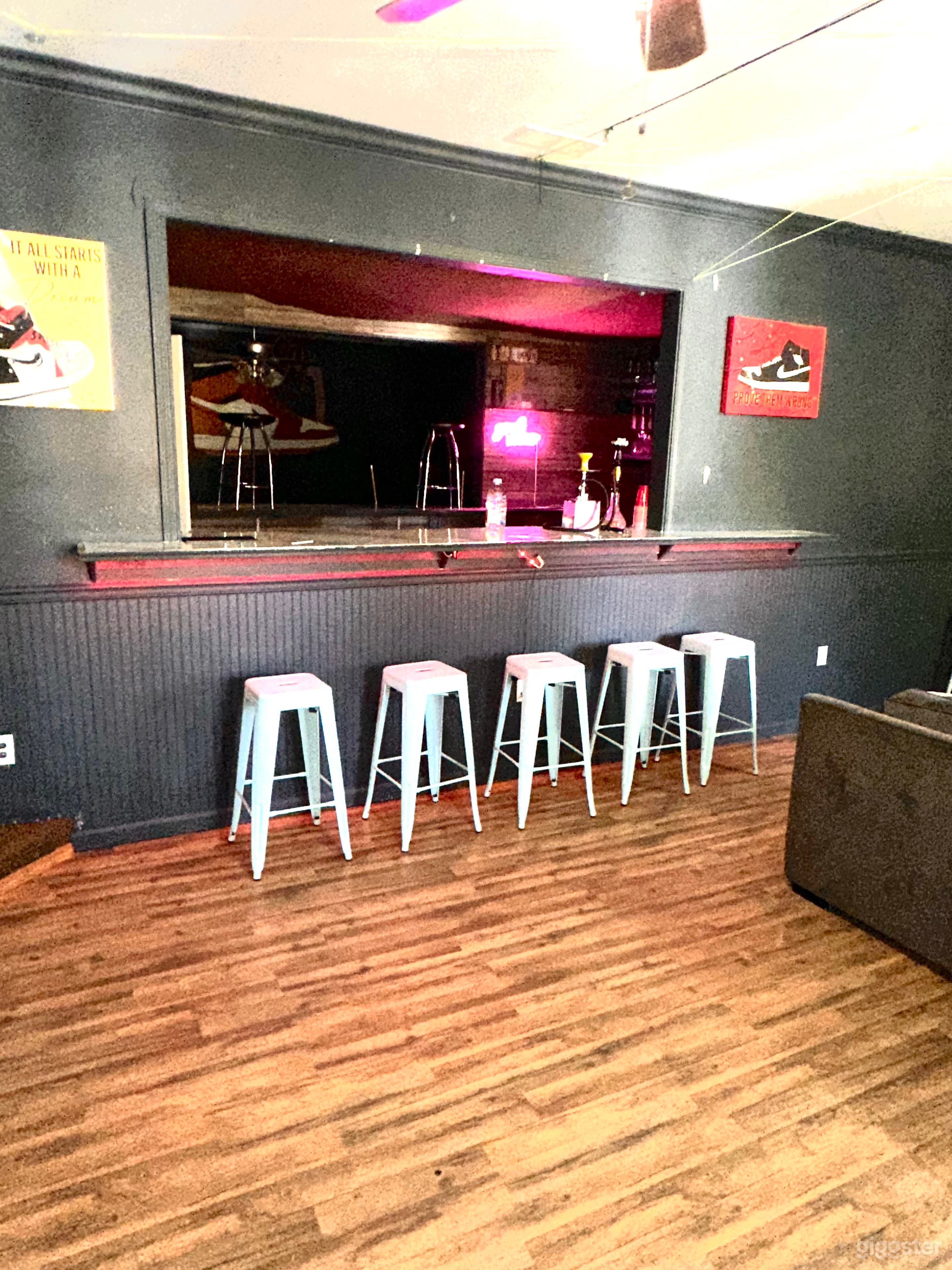 Cabin at lake demo Photo 3