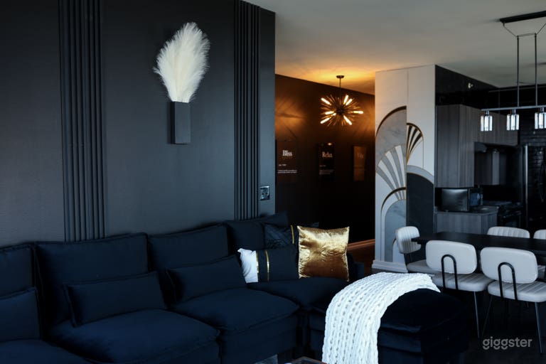  Penthouse Oasis W/ Wrap-Around Balcony & Stunning 