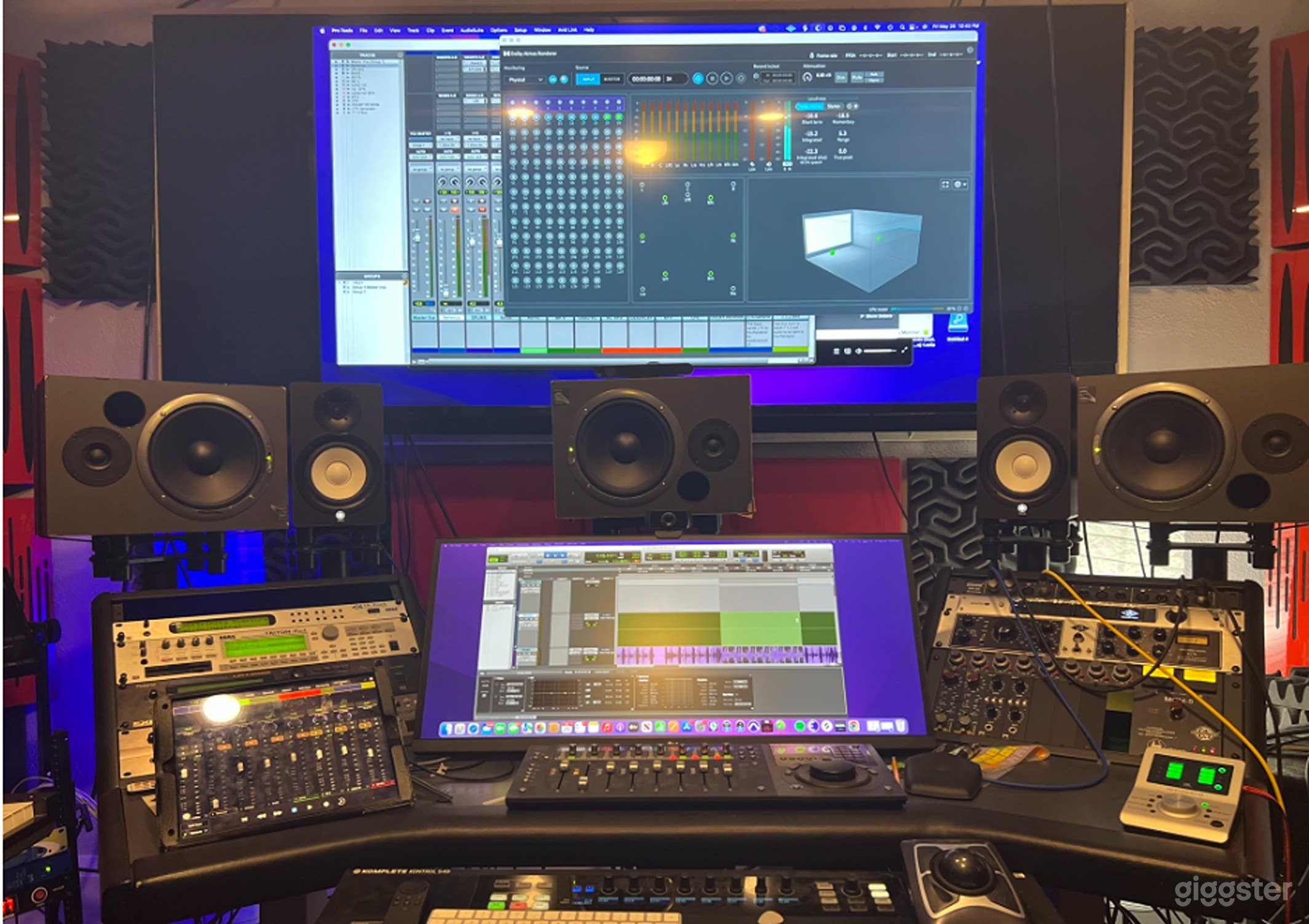 Professional Recording Studio/ Dolby Room Photo 1