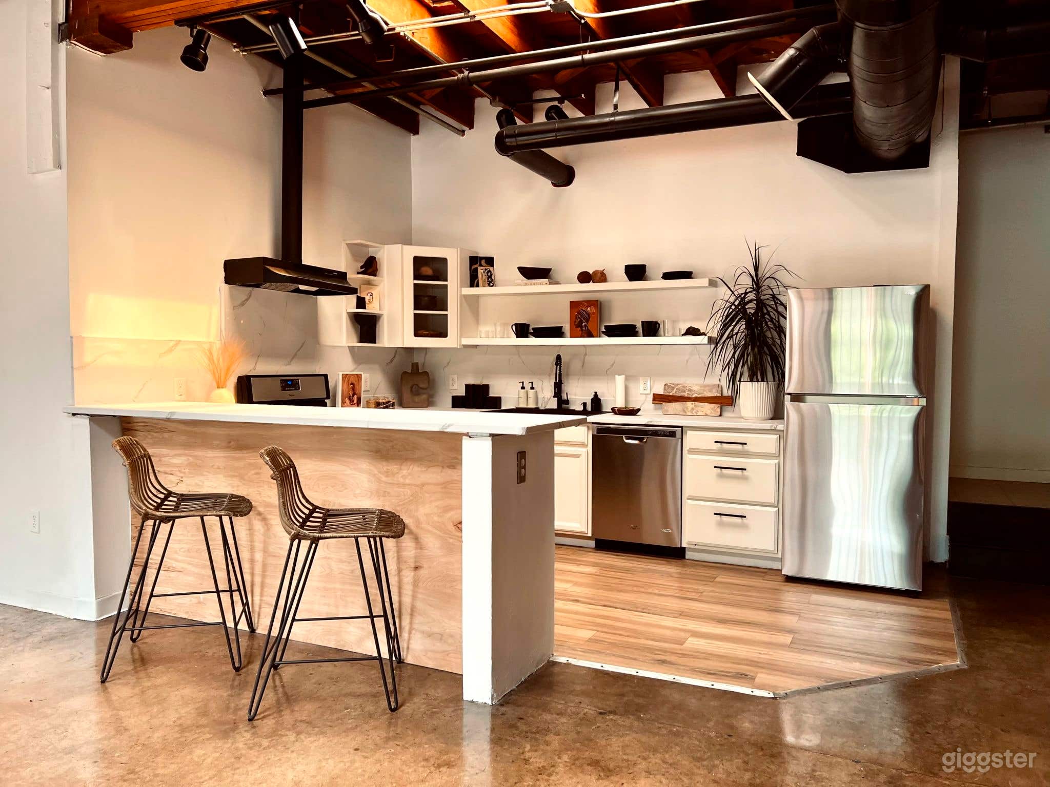 Photography Concept Studio Photo 4