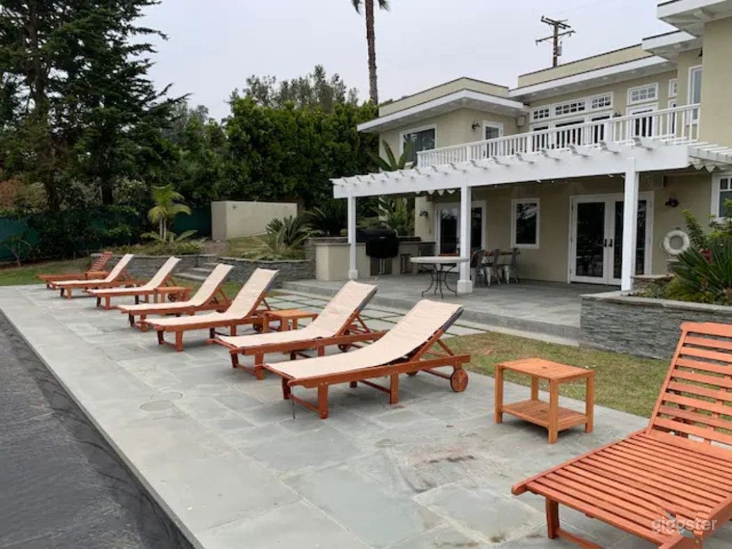 Swimming Pool with and Ocean View Photo 4