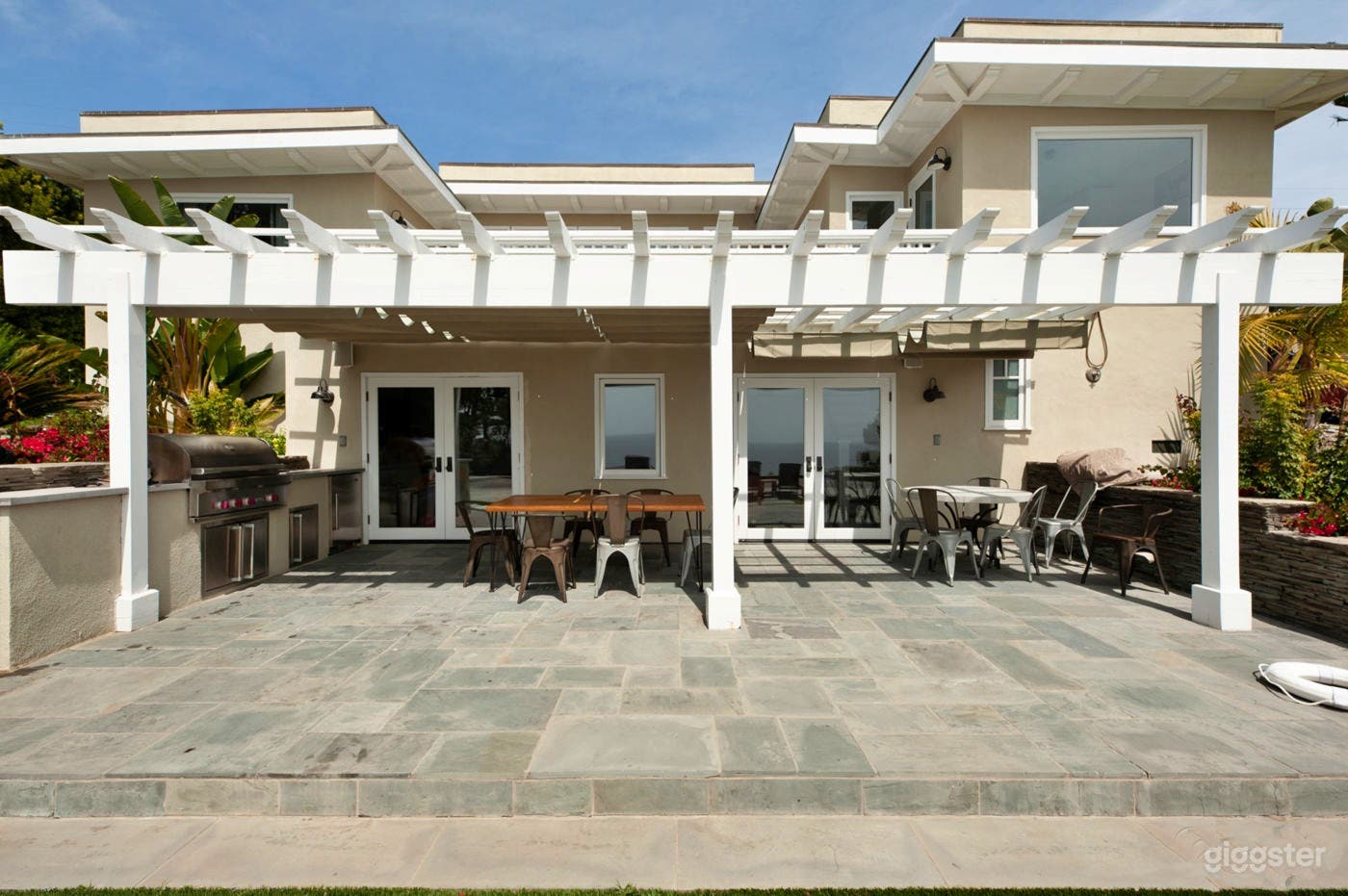 Swimming Pool with and Ocean View Photo 3
