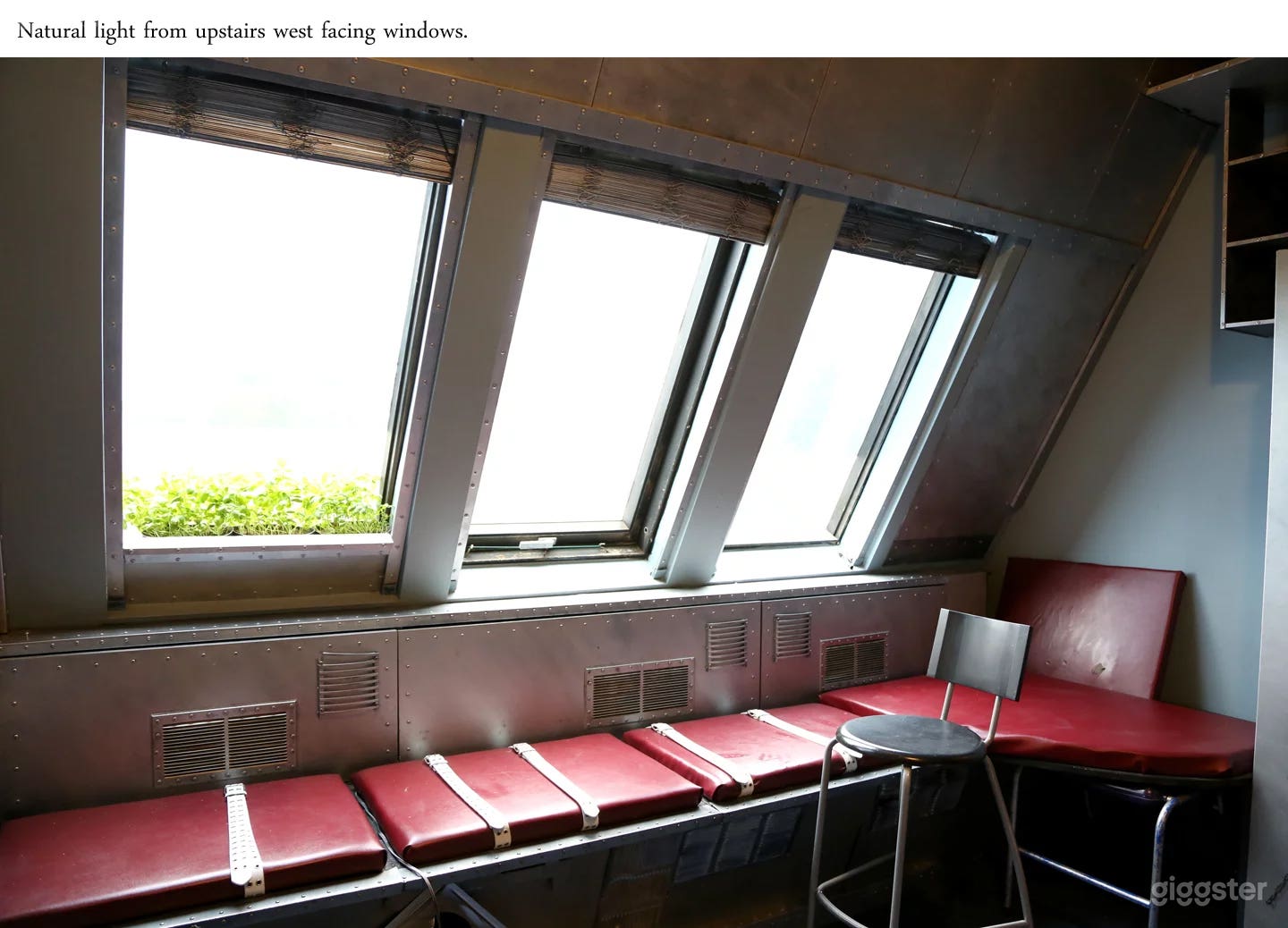 Upper level windows (can black out)