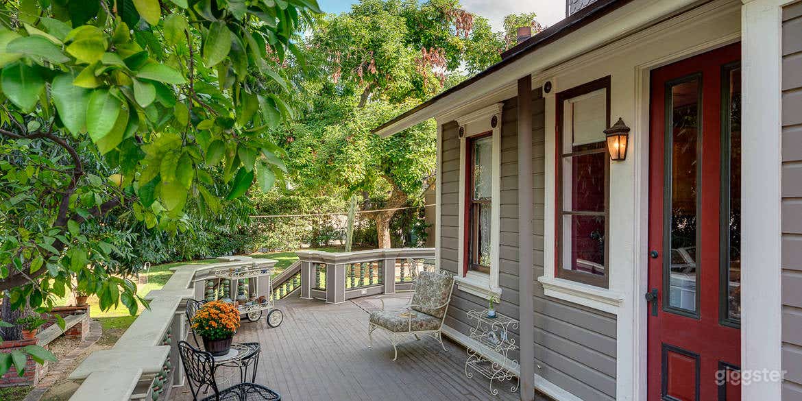 Elegant Queen Ann Victorian Home Photo 2