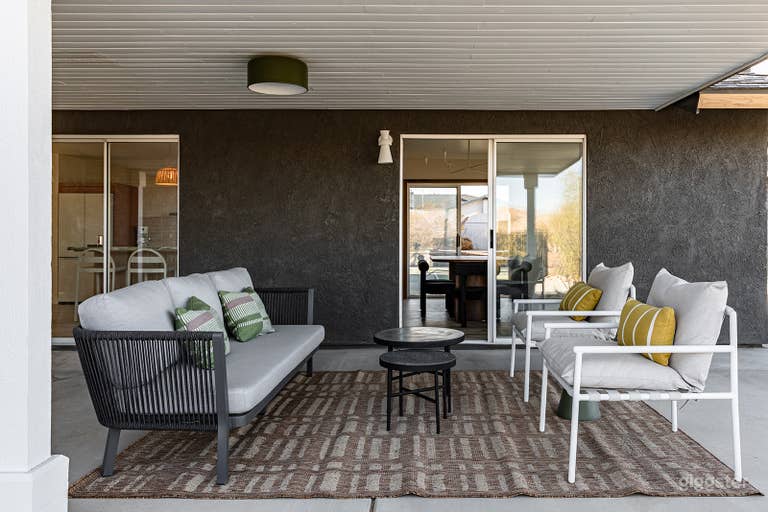  Premier Paddle Club Experience Fire Pit, Hot Tub, Pickleball 