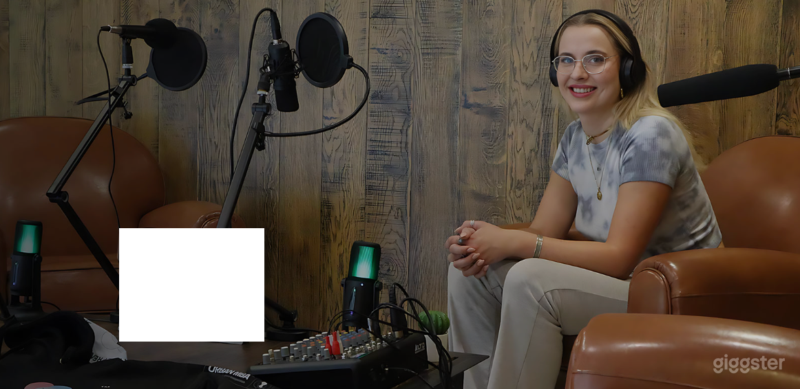 Podcast Studio in London Photo 1