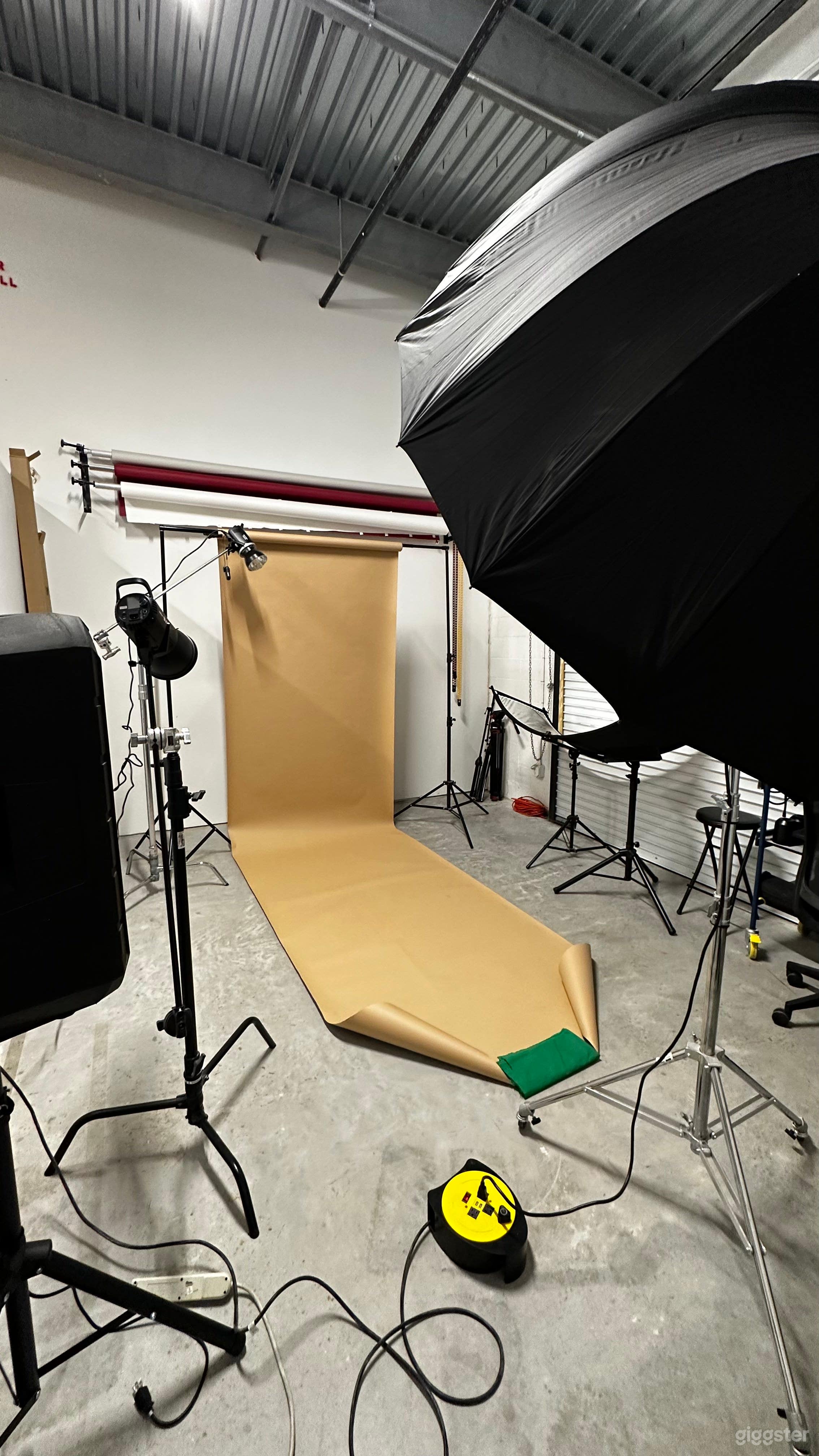 Private Multimedia Studio for Creatives Photo 3