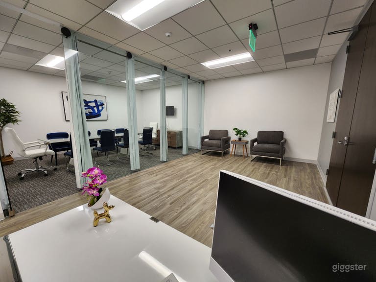  PROMO:  Luxury office, building and location  