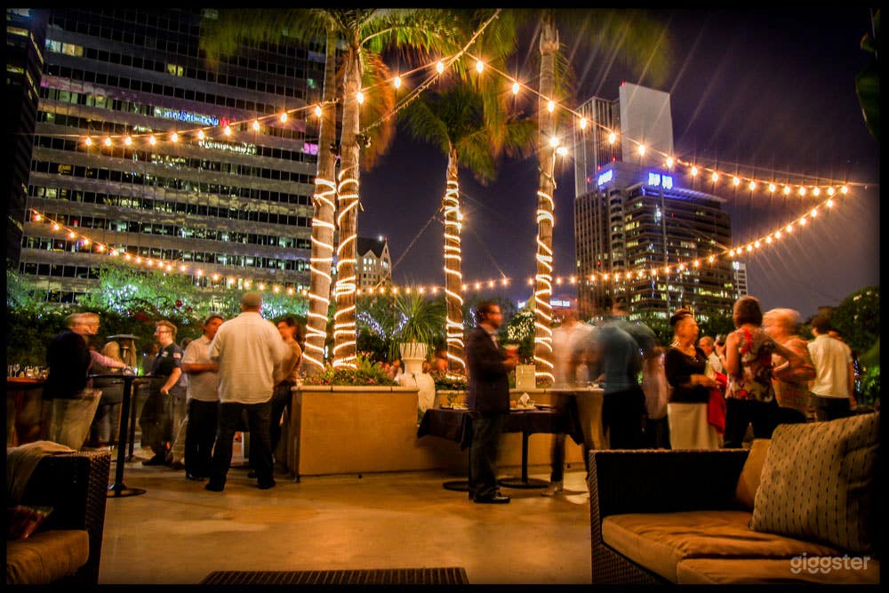 Rooftop Restaurant Event Venue in DTLA Photo 3