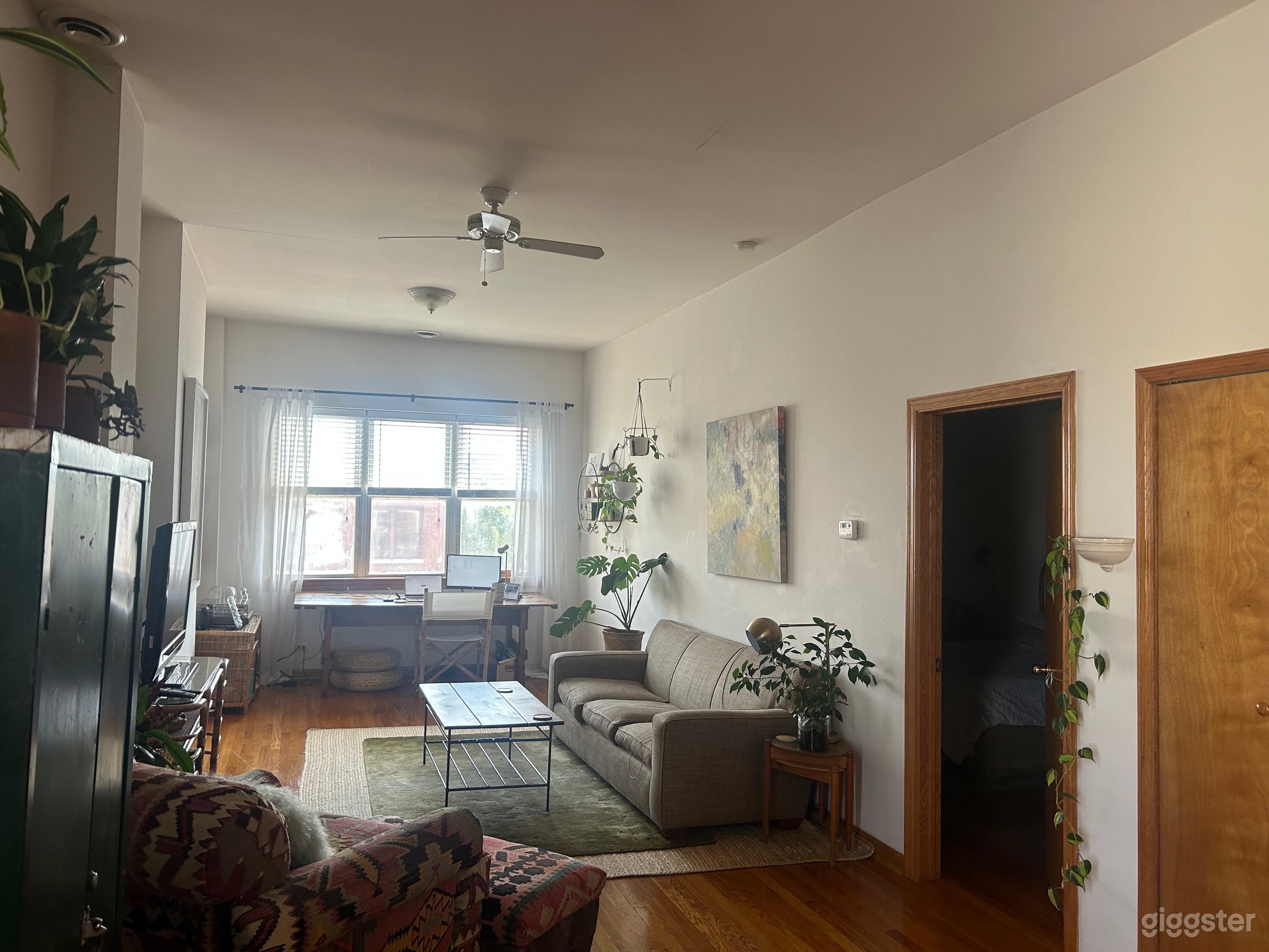 Boho City Apartment Photo 1