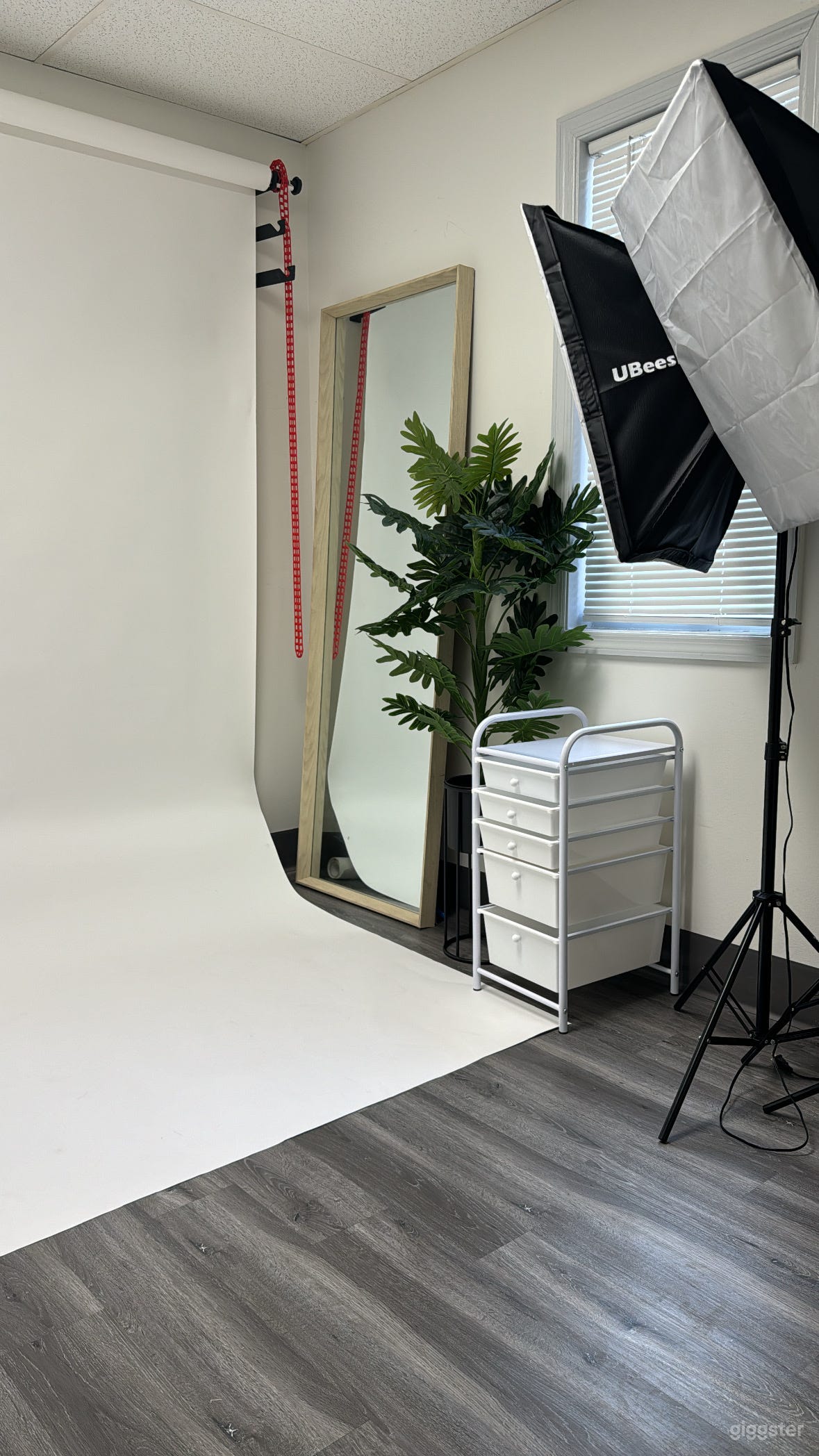 Private Photo/Creator Studio Photo 1