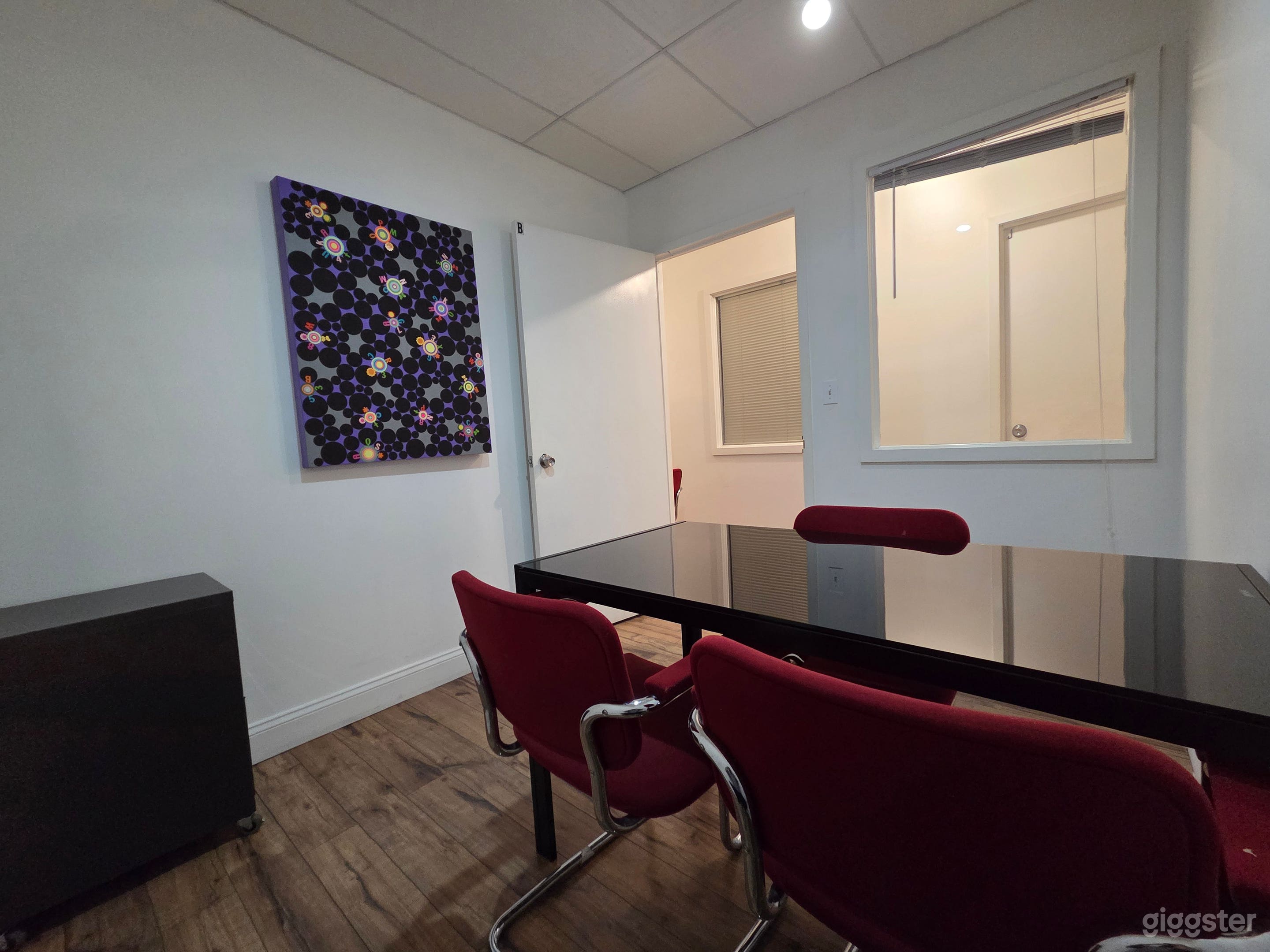 704-B: 3-Person Private Office in Midtown, New York City Photo 4