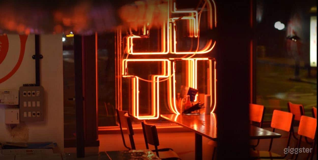 Cozy and relaxing Restaurant in Oxford Photo 4