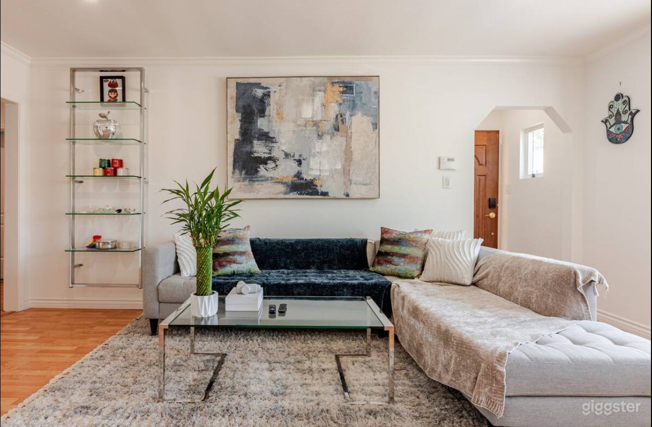 Resort style 3bd home with pool Photo 1