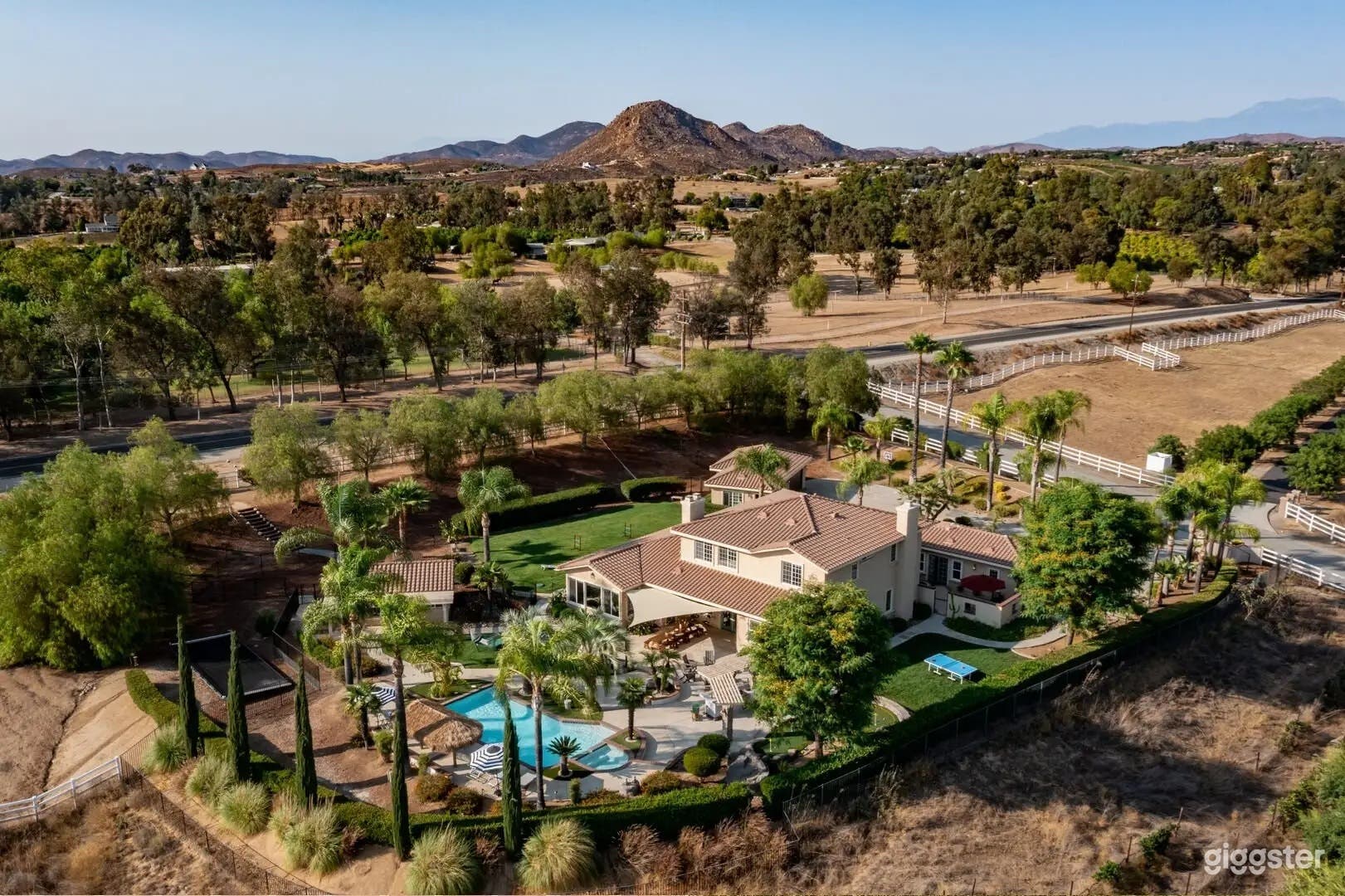 Villa Verdot | Outdoor Tennis Court Photo 4