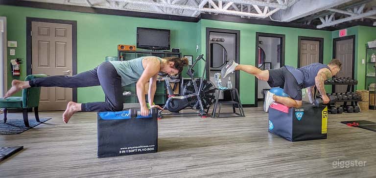  Vibrant Personal Training Studio 