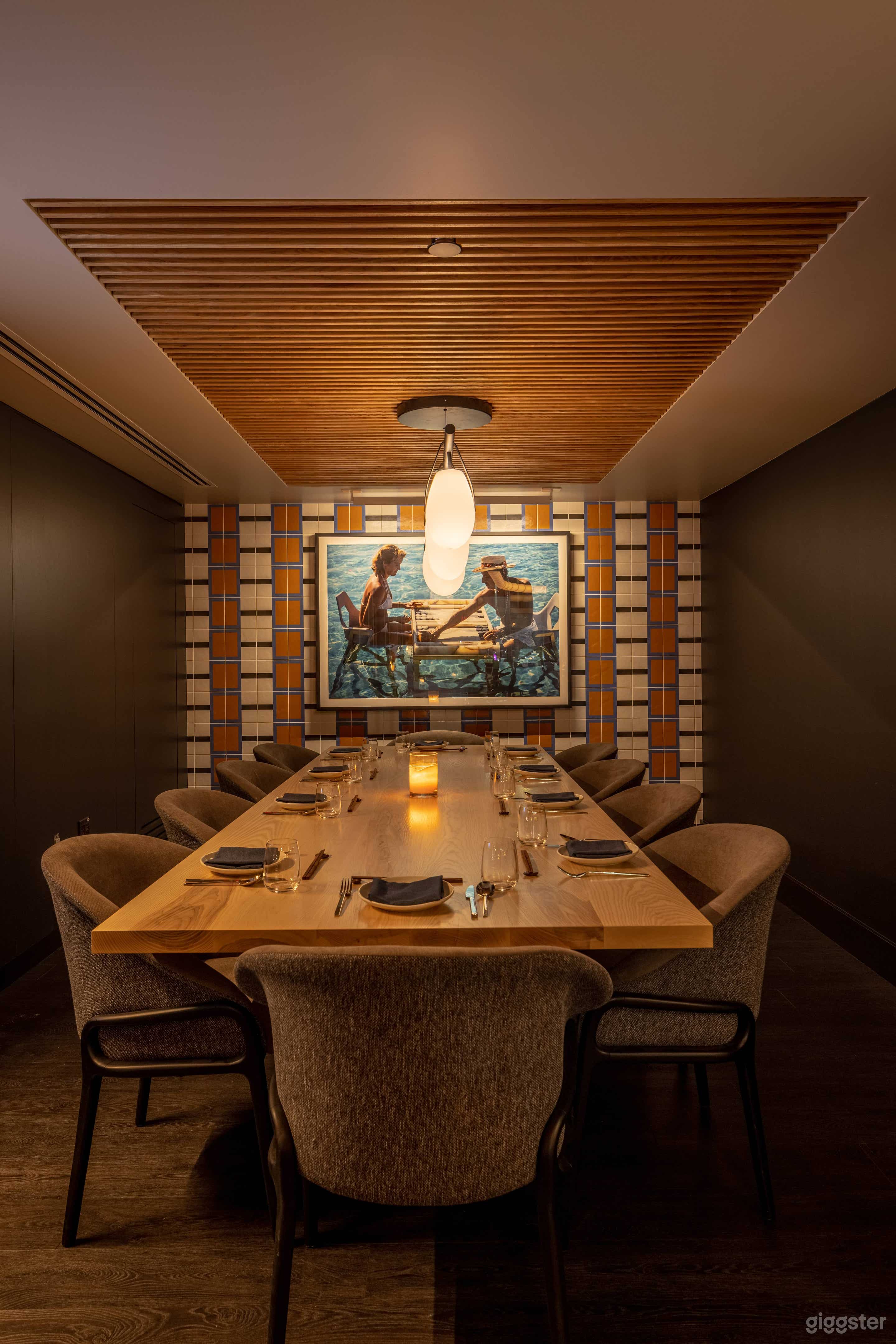 Modern and Fabulous Japanese-Italian Restaurant Venue Photo 4