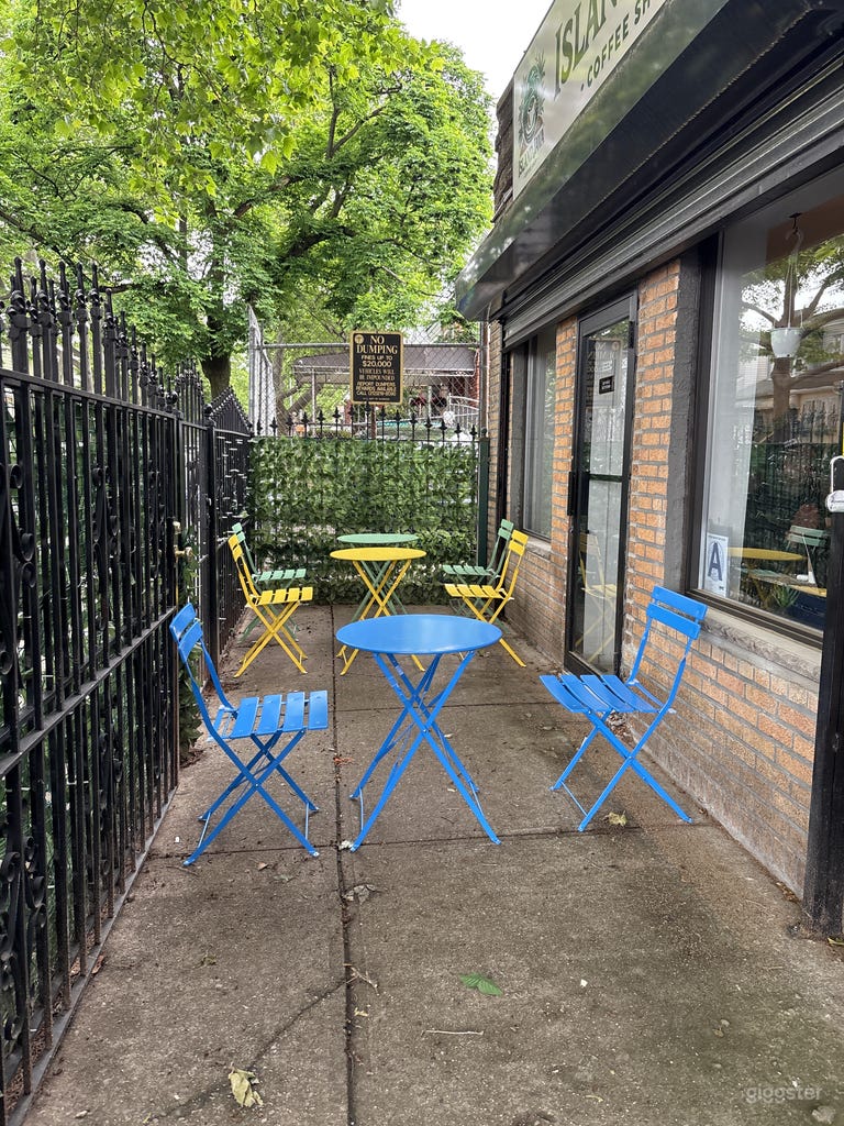  Coffee shop with outdoor seating 